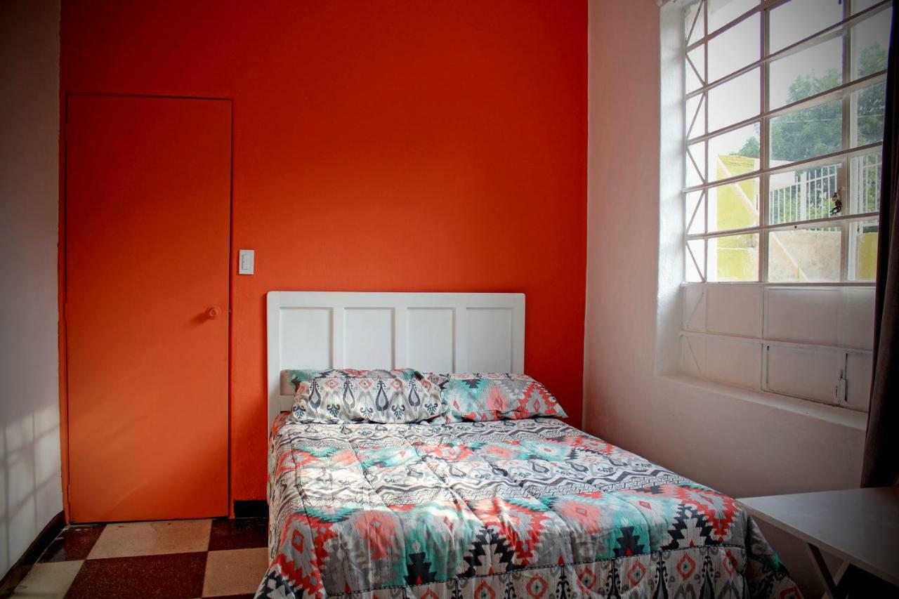 Hostal Americana Guadalajara Kültér fotó