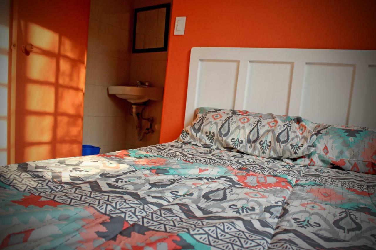 Hostal Americana Guadalajara Kültér fotó