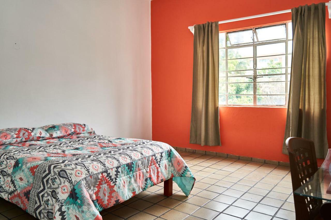 Hostal Americana Guadalajara Kültér fotó