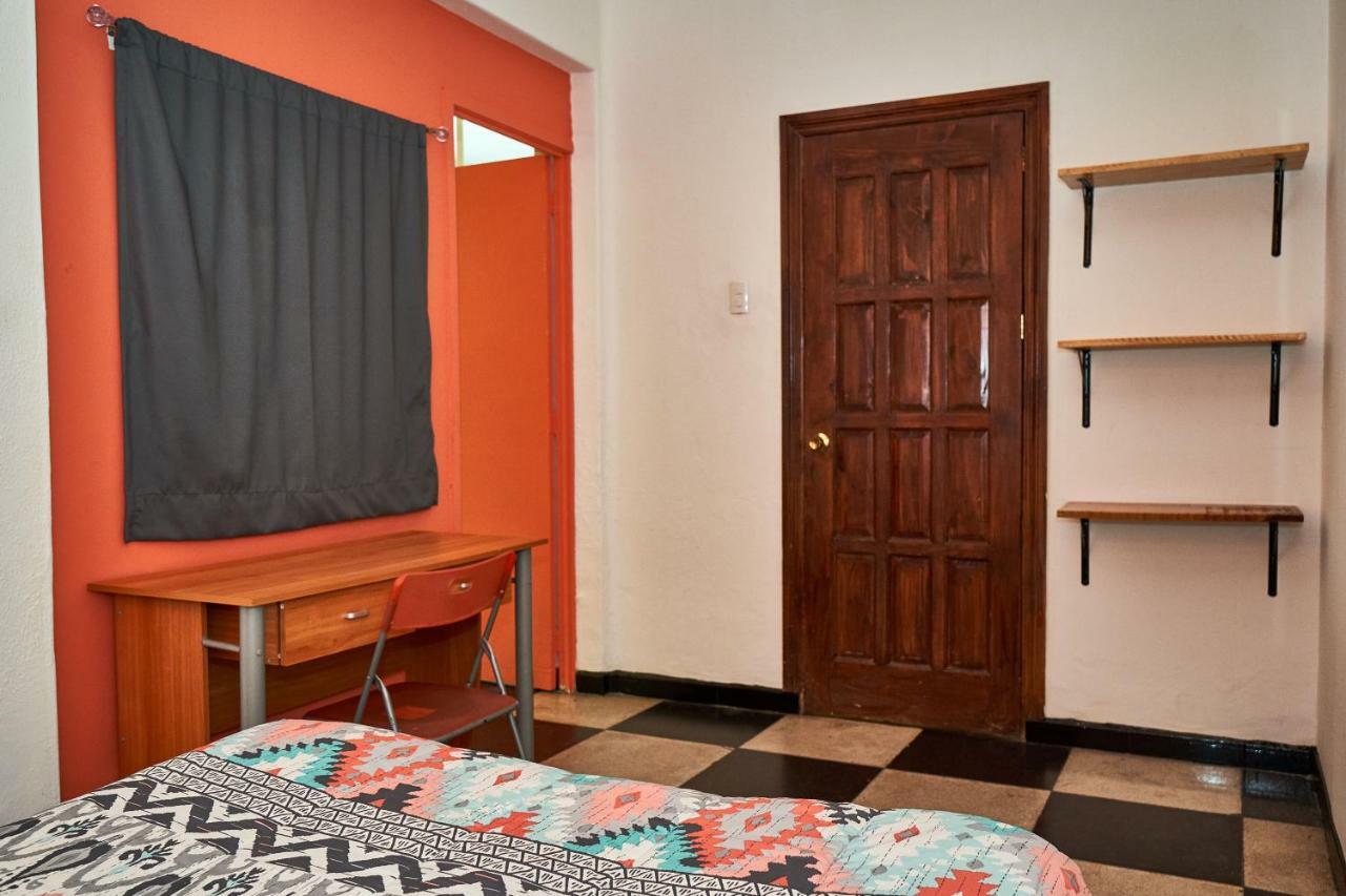 Hostal Americana Guadalajara Kültér fotó