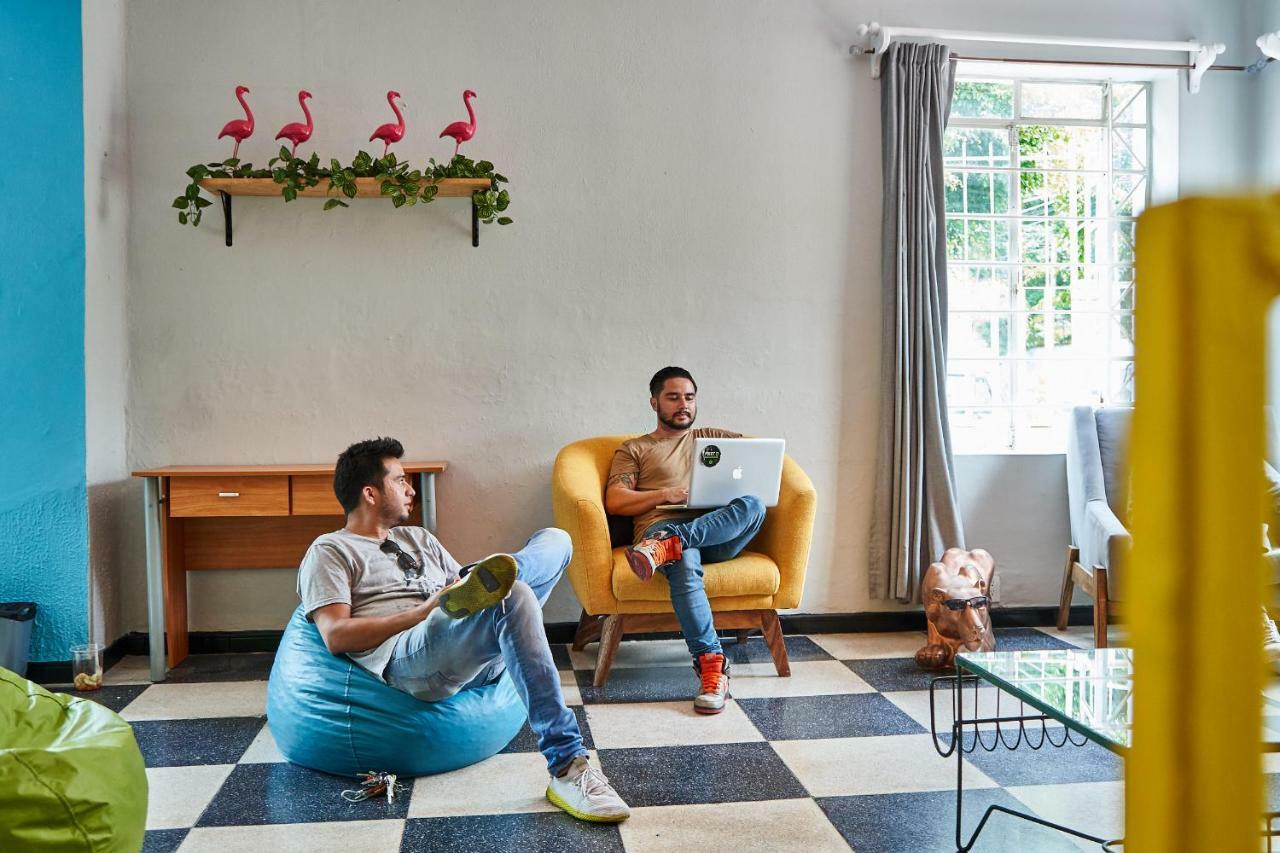 Hostal Americana Guadalajara Kültér fotó
